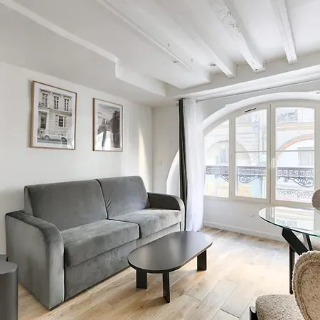 Apartment De Charme Au Coeur Du Sentier I Paris